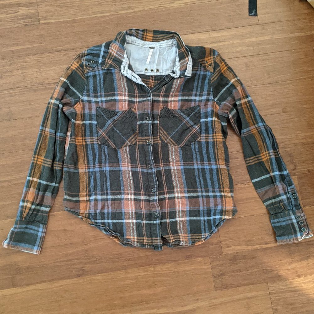 Free People Plaid Button Up Shirt Small